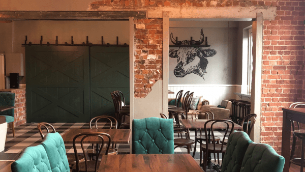 Recently renovated Beast & Barrel Restaurant at The Rix Hotel, Charters Towers