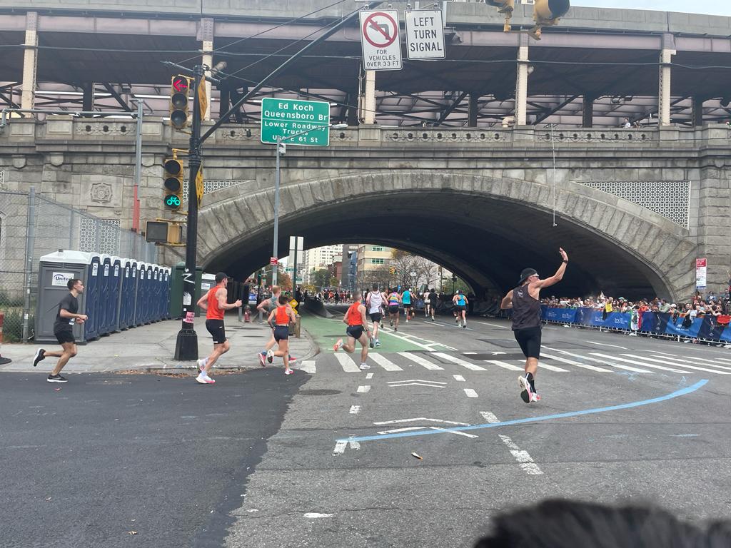 participants in NYC marathon 2022